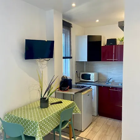 Fshh Apartmanhotel